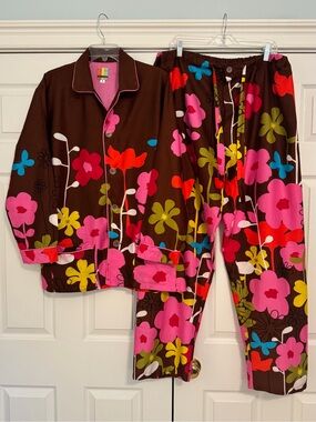 NWOT Tepper Jackson Pajamas Size L